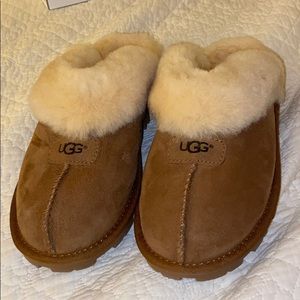 UGG Genuine Shearling Slipper